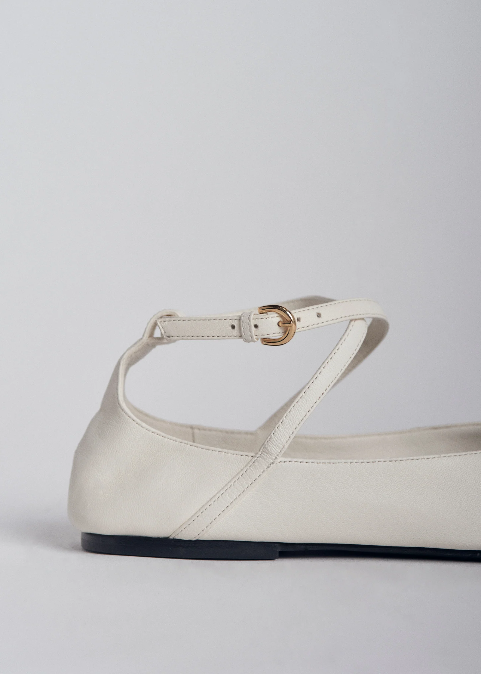 Round Toe Ballerina Flat in Ivory - Image 3