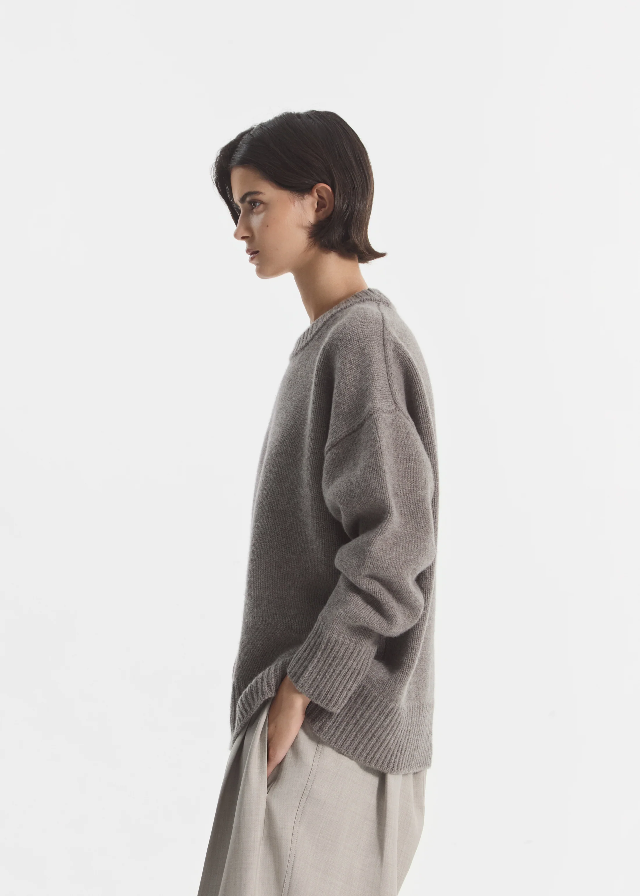 Boyfriend Crew Sweater in Wool Cashmere - Taupe - Image 2