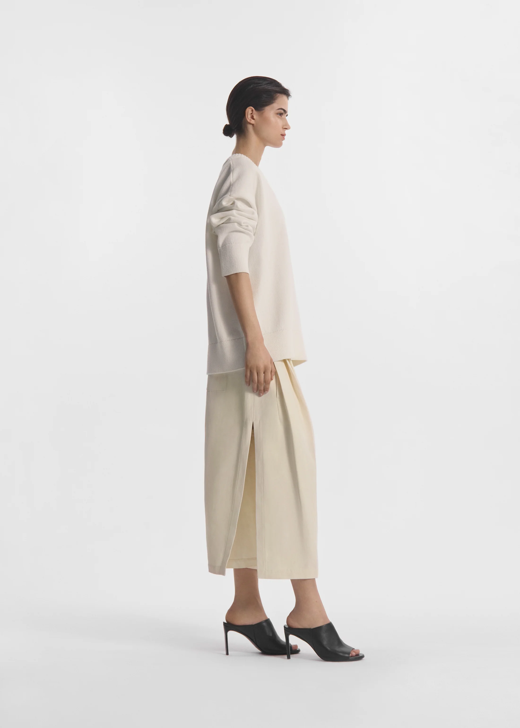 Boyfriend Crew Sweater in Cotton - White - Image 3