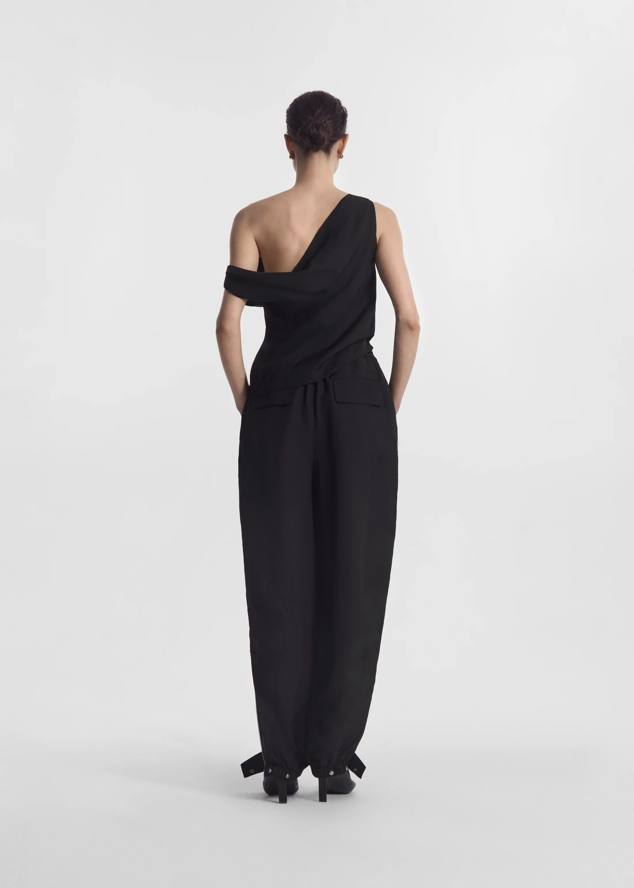 Draped Back Top in Viscose Silk - Black - Image 3