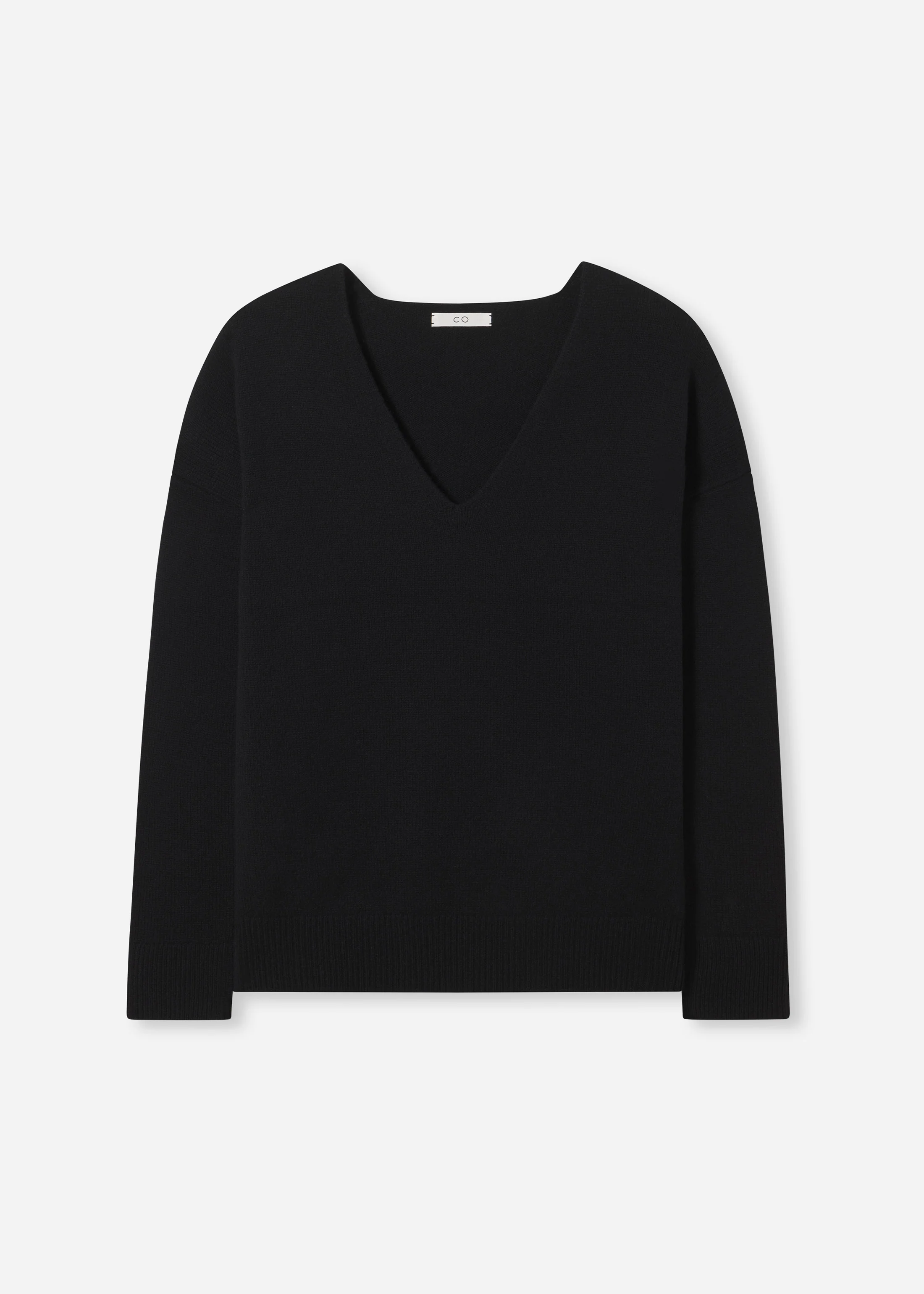 V-Neck Sweater in Cashmere - Black - Image 4