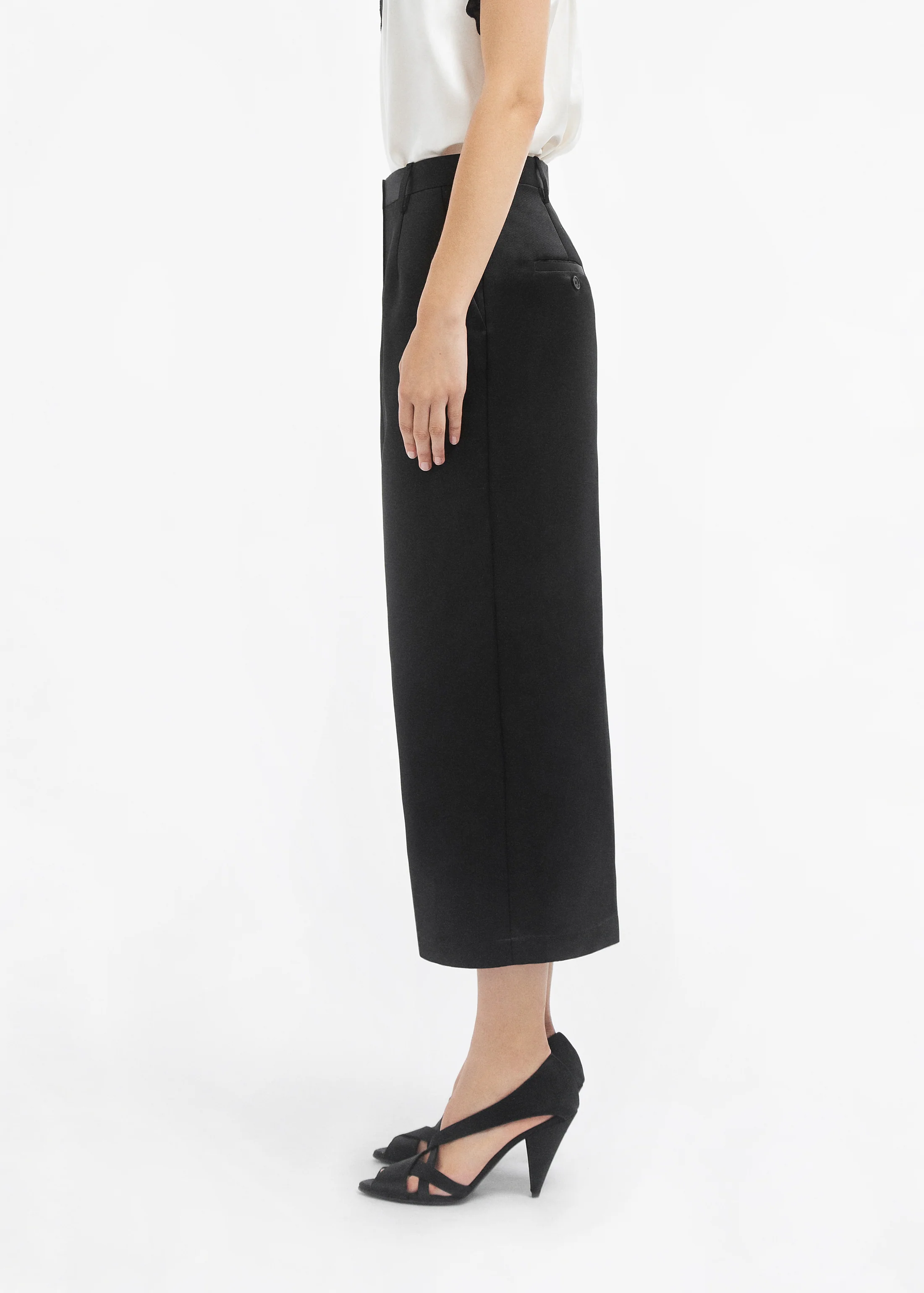 Tailored Pencil Skirt in Duchess Satin - Black - Image 3