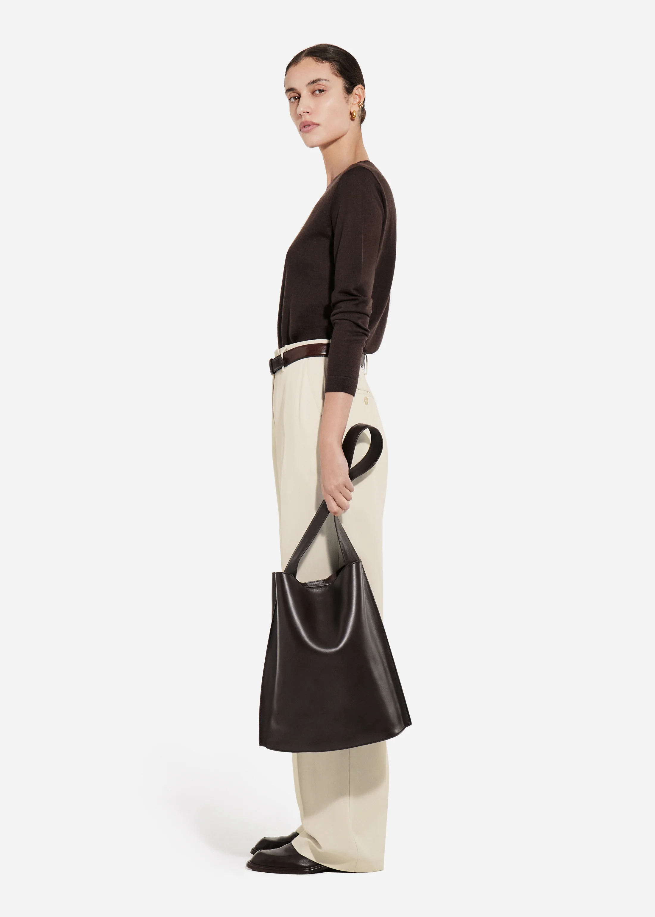 Tailored Straight-Leg Trouser in Viscose Twill - Pearl - Image 5