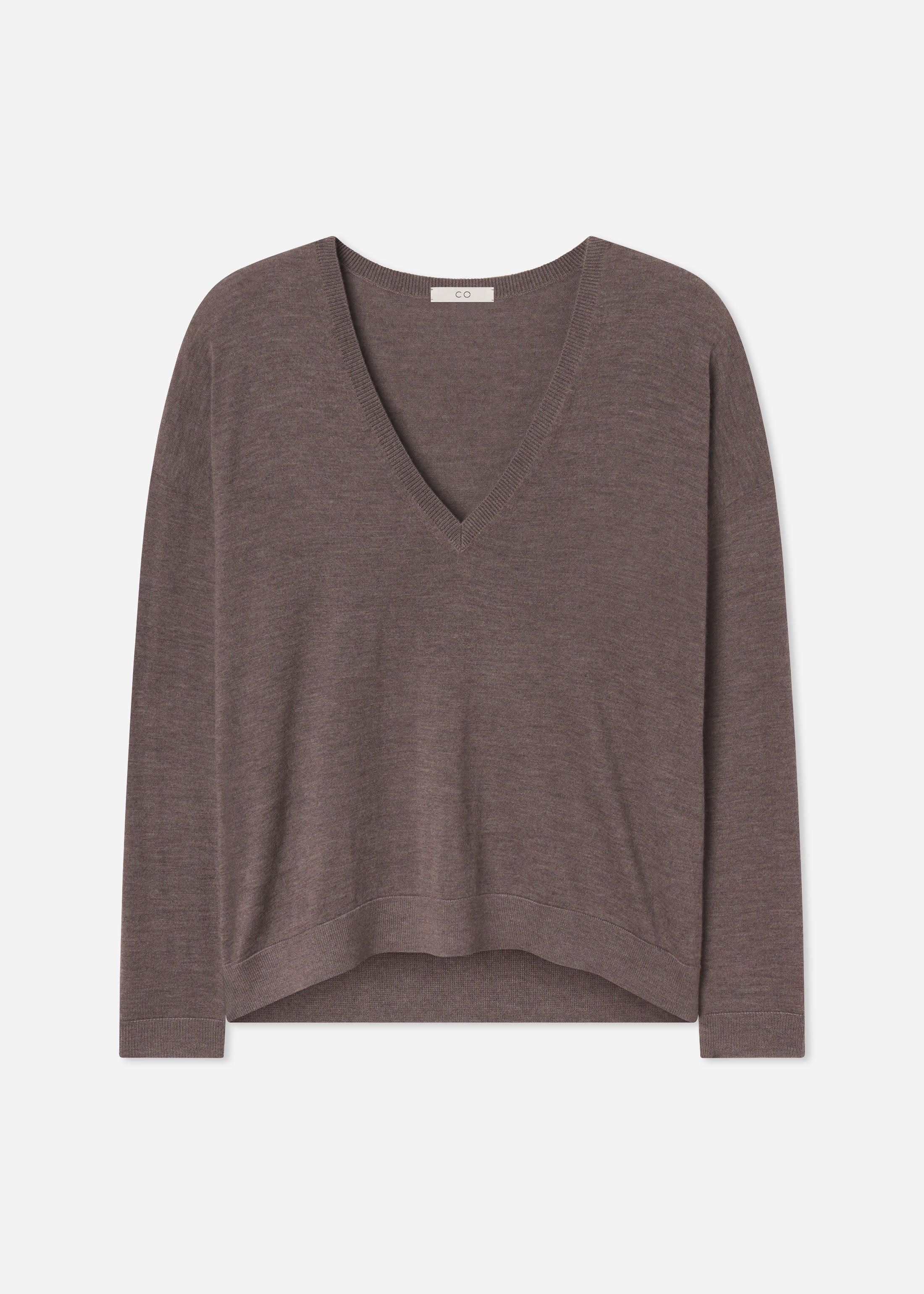 V-Neck Sweater in Fine Cashmere - Hazelnut - Image 5
